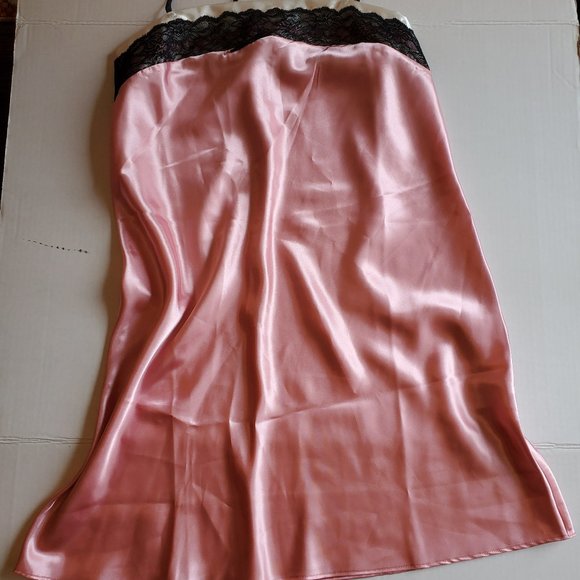 Morgan Taylor Other - Morgan Taylor Intimates Small